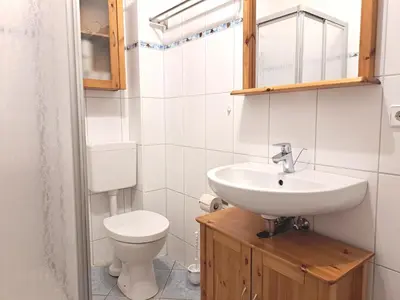 Ein Badezimmer in der Unterkunft Zur Wellenwiese 22 Wohnung Sanderling
