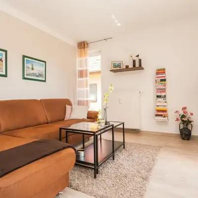 Lindenstraße 43 Wohnung 2