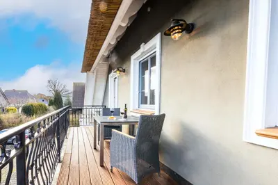 Ein Balkon oder eine Terrasse in der Unterkunft Grüne Siedlung 3 Wohnung Strandliebe