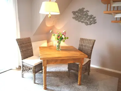 Ein Sitzbereich in der Unterkunft Boddenblick Wohnung 29