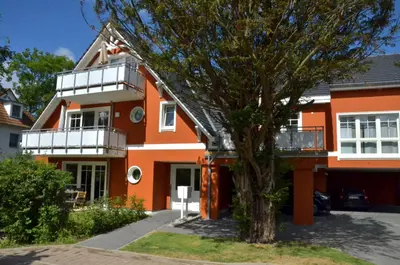 Das Gebäude in dem sich die Ferienwohnung befindet