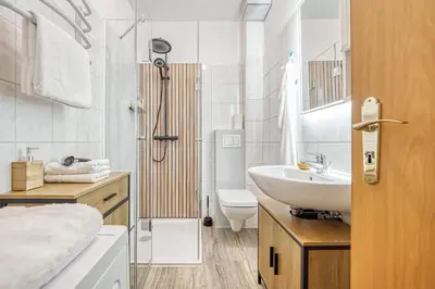 Ein Badezimmer in der Unterkunft Zur Wellenwiese 22a Wohnung Vogelsang