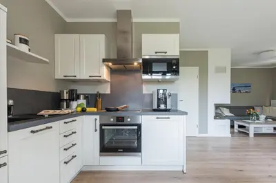 Küche/Küchenzeile in der Unterkunft Zur Heiderose Haus 8 Villa Pebble