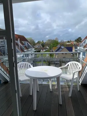 Ein Balkon oder eine Terrasse in der Unterkunft Boddenblick Wohnung 28