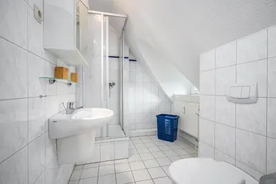 Ein Badezimmer in der Unterkunft Störtebekerstrasse 14 Wohnung 9