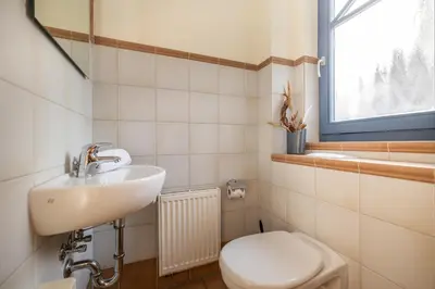 Ein Badezimmer in der Unterkunft Neue Reihe 40 Haus Sonnenhof