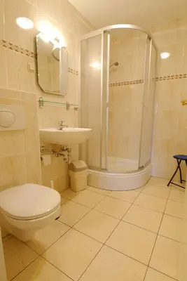 Ein Badezimmer in der Unterkunft Birkenstraße 15b Wohnung 11