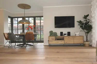 TV/Unterhaltungsangebot in der Unterkunft Zur Heiderose Haus 5 Sorgenfrei