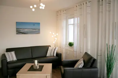 Ein Sitzbereich in der Unterkunft Lindenstrasse 6 Wohnung 4
