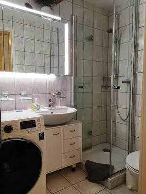Ein Badezimmer in der Unterkunft Birkenstrasse 06i Wohnung 4