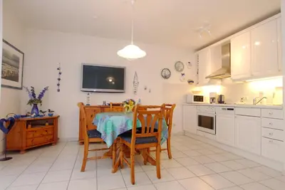 Küche/Küchenzeile in der Unterkunft Klosterstrasse 14b Wohnung 5