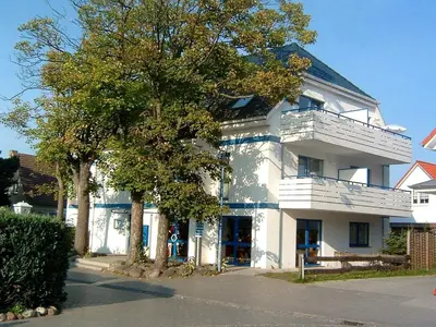 Das Gebäude in dem sich die Ferienwohnung befindet