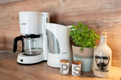 Kaffee-/Teezubehör in der Unterkunft Neue Reihe 17 Wohnung Auszeit