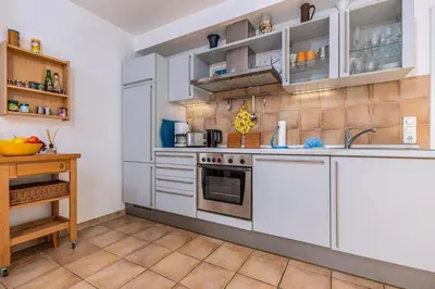 Küche/Küchenzeile in der Unterkunft Glebbe 17 Wohnung 1