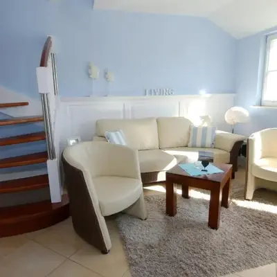 Müggenburger Weg 35 Wohnung oben rechts