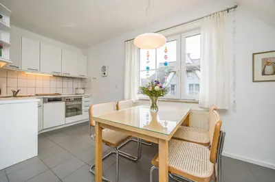 Küche/Küchenzeile in der Unterkunft Martha-Muller-Grählert-Weg 6 Wohnung 8