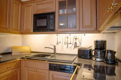 Küche/Küchenzeile in der Unterkunft Birkenstrasse 6i Wohnung 13