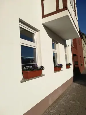 Das Gebäude in dem sich die Ferienwohnung befindet