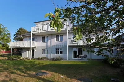 Das Gebäude in dem sich die Ferienwohnung befindet