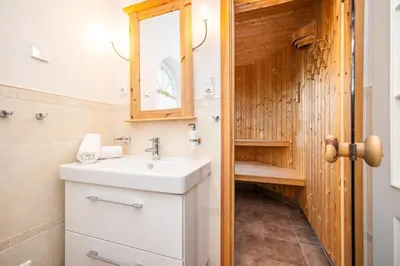 Ein Badezimmer in der Unterkunft Müggenburger Weg 38 Haus Küselwind