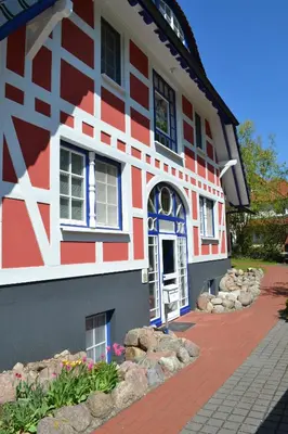 Das Gebäude in dem sich die Ferienwohnung befindet