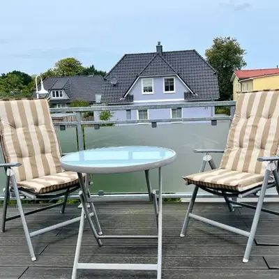 Küstenkoje Red Ferienwohnung mit Balkon in Prerow