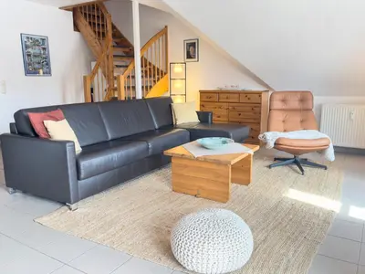 Ein Sitzbereich in der Unterkunft Santa Karina - Maisonette mit Südwestbalkon
