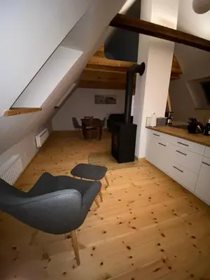 Küche/Küchenzeile in der Unterkunft Historisches Bauernhaus für 8 Personen mit Luxus und Natur auf 2 Etagen ideal für Familien und Hunde 2500m2 eingezäunt an der Ostsee