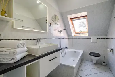 Ein Badezimmer in der Unterkunft Mühlenpark 1 Mühlenpark Haus 5 Wo 19