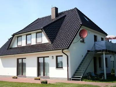 Das Gebäude in dem sich die Ferienwohnung befindet