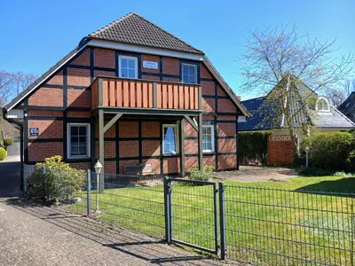 Das Gebäude in dem sich die Ferienwohnung befindet