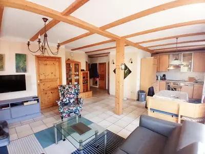 TV/Unterhaltungsangebot in der Unterkunft Ferienwohnung Landhaus Ostseebrise EG