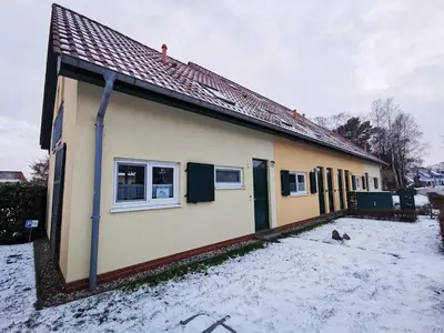 UNSERE PERLE IM ZENTRUM von Zingst MIT SÜDTERRASSE im Winter