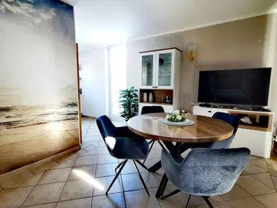Küche/Küchenzeile in der Unterkunft UNSERE PERLE IM ZENTRUM von Zingst MIT SÜDTERRASSE
