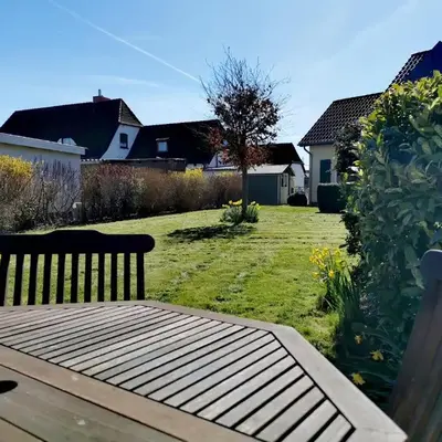 UNSERE PERLE IM ZENTRUM von Zingst MIT SÜDTERRASSE