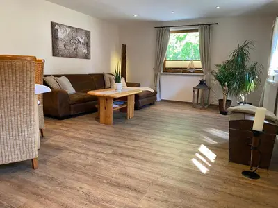 Ein Sitzbereich in der Unterkunft Ferienhaus an der südlichen Boddenküste
