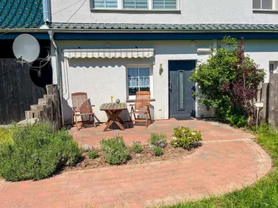 Ein Garten an der Unterkunft Ferienwohnung Wohlfühl-Anker