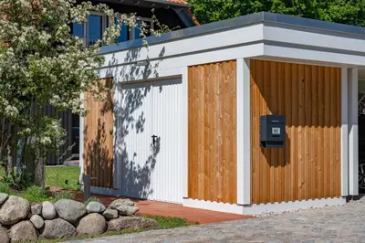 Das Gebäude in dem sich die Ferienwohnung befindet