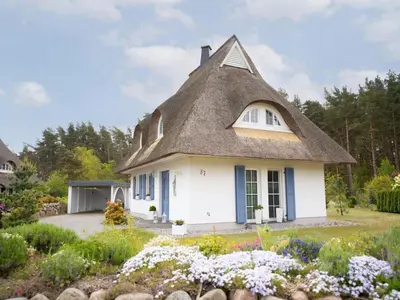 Ein Garten an der Unterkunft Holiday Home in Fuhlendorf