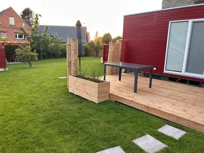 Ein Garten an der Unterkunft Ostsee Tiny Haus Spatz