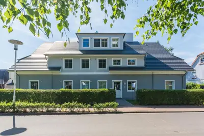 Das Gebäude in dem sich die Ferienwohnung befindet
