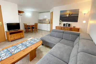Küche/Küchenzeile in der Unterkunft Haus Kleist Wohnung 1 (rechts)