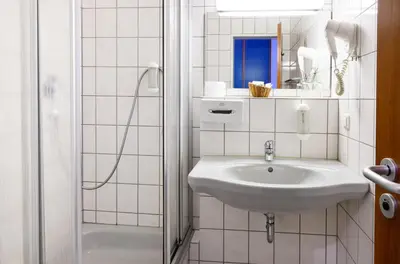 Ein Badezimmer in der Unterkunft Vinetahotel Stadt Barth