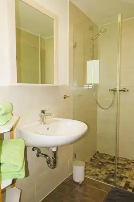 Ein Badezimmer in der Unterkunft Ferienhaus Prerow