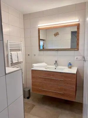 Ein Badezimmer in der Unterkunft Reethaus in Dierhagen