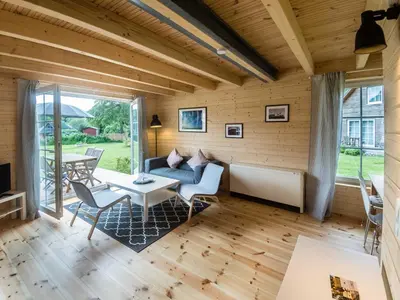 Ein Sitzbereich in der Unterkunft Schmidt's Ferienhäuser bei Zingst