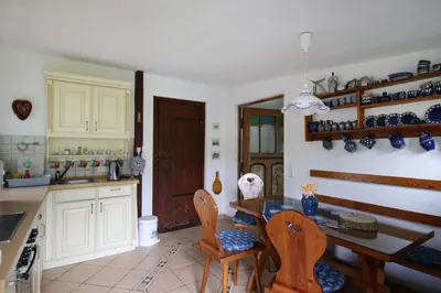 Küche/Küchenzeile in der Unterkunft Ferienwohnung im historischen Bauernhaus