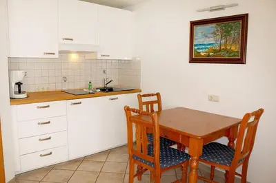 Küche/Küchenzeile in der Unterkunft Haus Kleist Wohnung 2 (links)