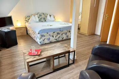 Ein Bett oder Betten in einem Zimmer der Unterkunft Haus Kleist Zimmer 2