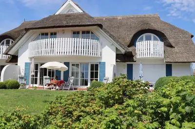 Das Gebäude in dem sich die Ferienwohnung befindet